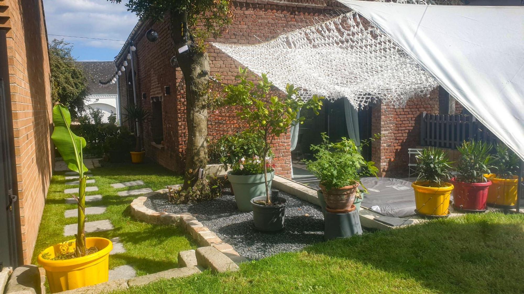 Gary Suite - Studio Cosy, Spa Et Jardin Privatif A 4 Min De Cambrai Awoingt Buitenkant foto