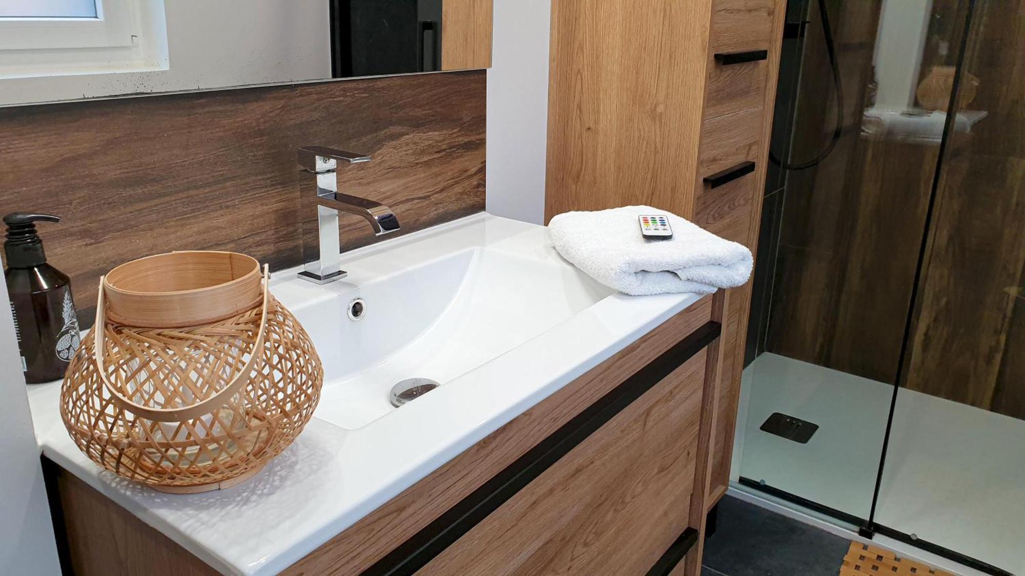 Gary Suite - Studio Cosy, Spa Et Jardin Privatif A 4 Min De Cambrai Awoingt Buitenkant foto
