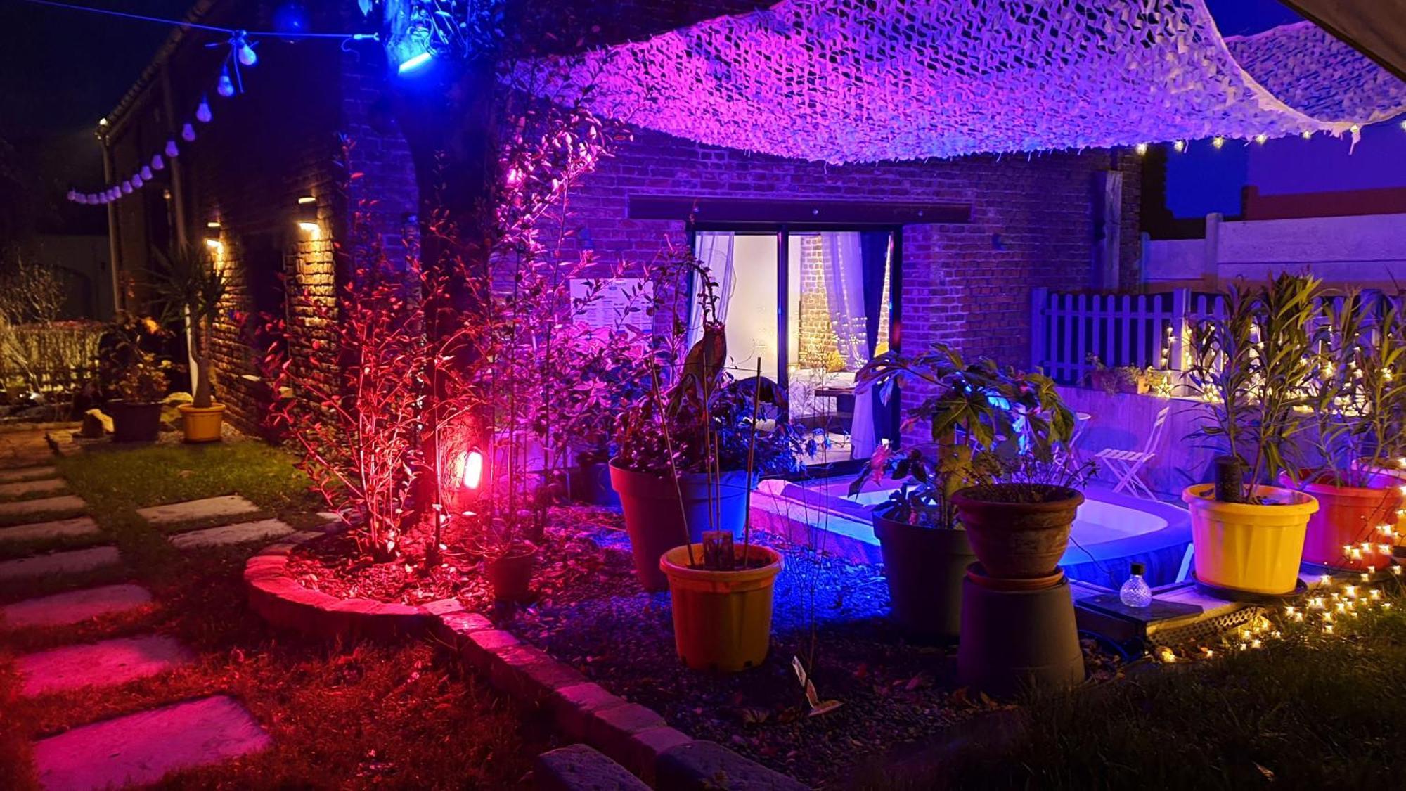 Gary Suite - Studio Cosy, Spa Et Jardin Privatif A 4 Min De Cambrai Awoingt Buitenkant foto